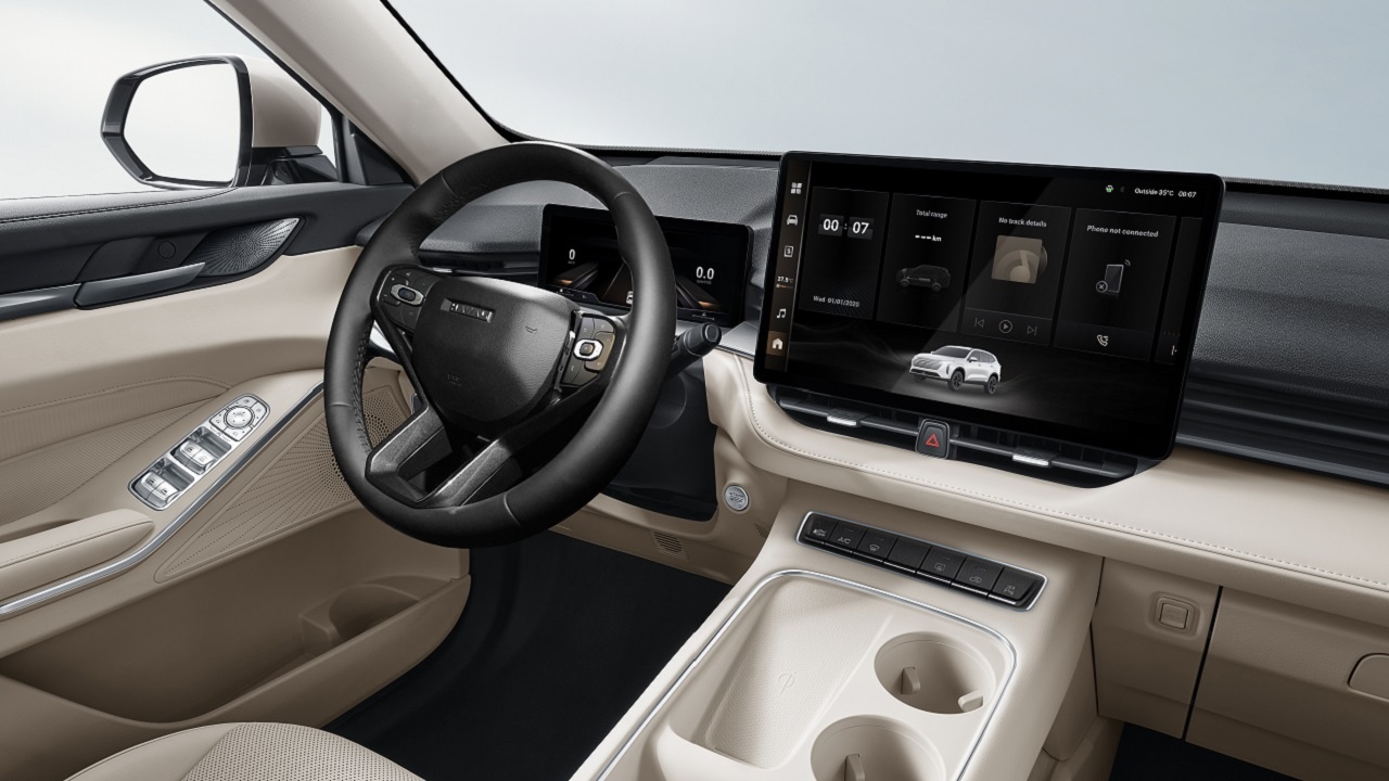Мультимедийный экран 14,6 дюйма с голосовым управлением, CarPlay, Android Auto